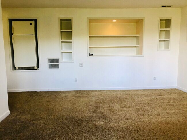 Building Photo - 356 Richardson Way