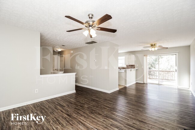 Foto del edificio - 3560 Sweetgum Ln