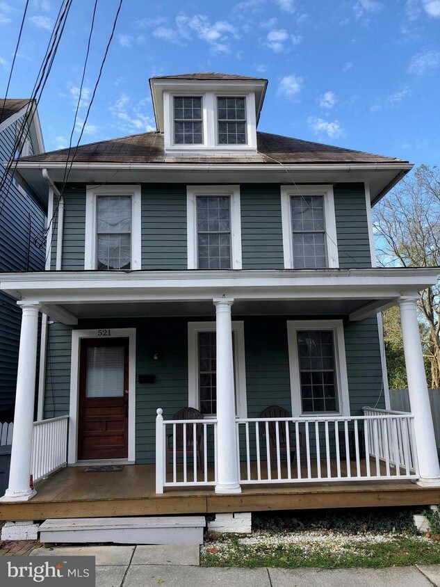 Primary Photo - 521 High St