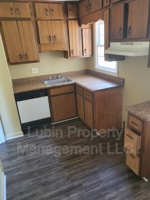 Foto del edificio - 3828 Vanuys Rd