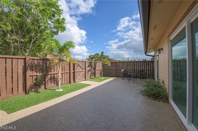 Foto del edificio - 17334 Birchwood Ln