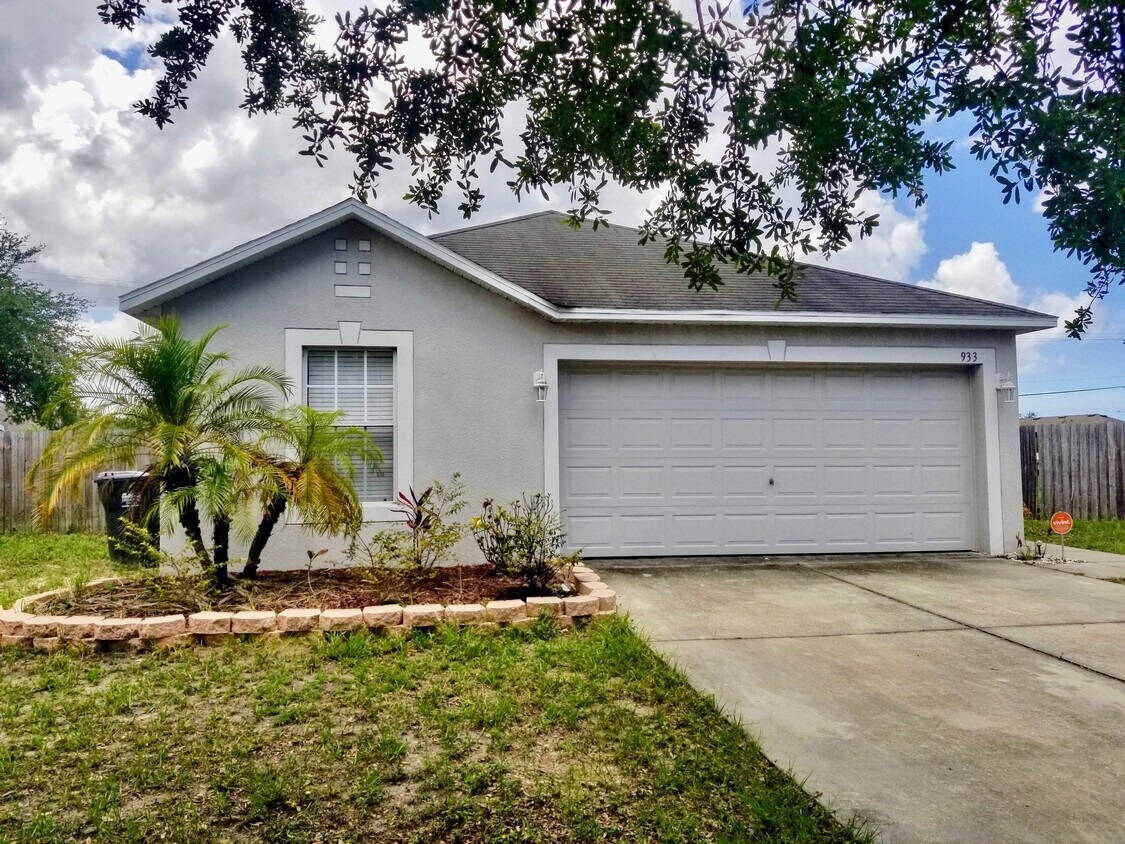 933 Brenton Leaf Dr, Ruskin, FL 33570 House Rental in Ruskin, FL