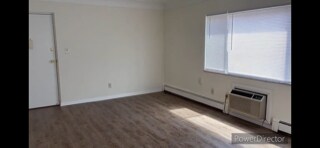 Building Photo - 4843 Broadview Rd
