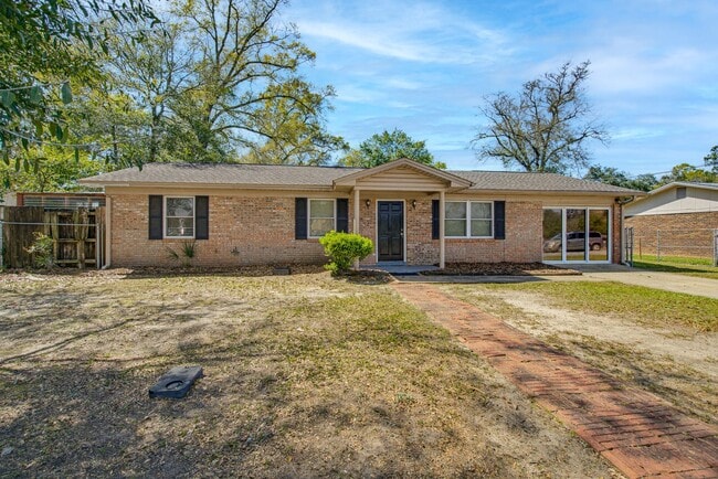 Building Photo - 5471 Buena Vista Ave
