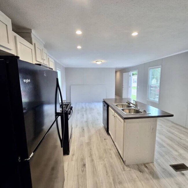 Foto del edificio - 1965 Lovell