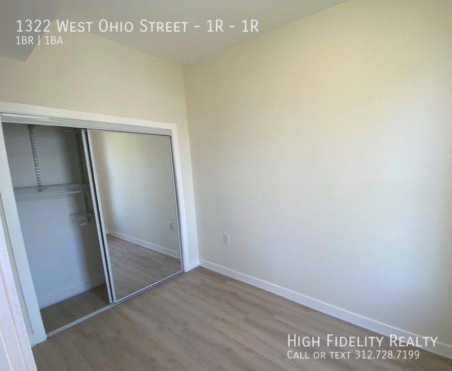 Building Photo - 1322 W Ohio St