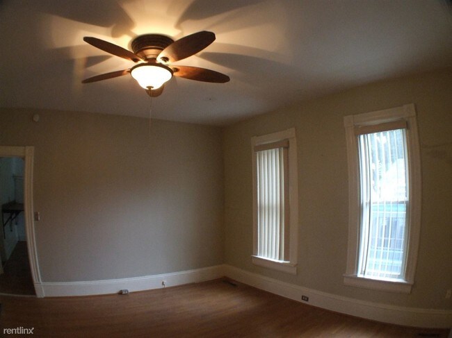 Foto del edificio - 702 Delaware St SE