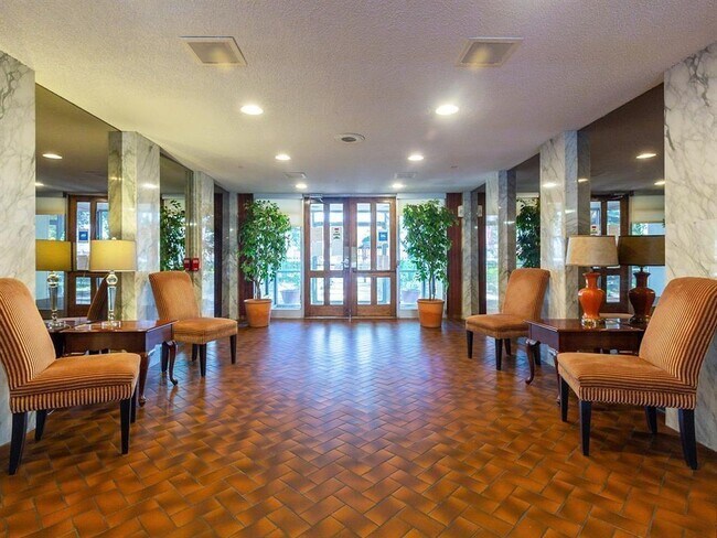 Foto del edificio - 7510 Hornwood Dr