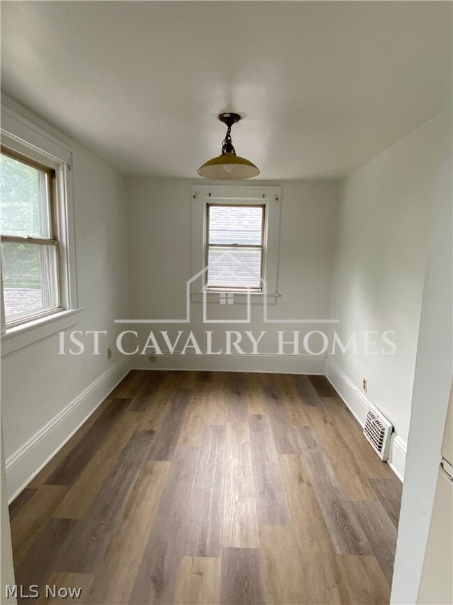 Building Photo - 1383 Curtis St