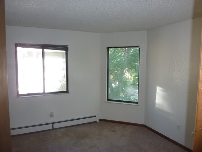 Building Photo - 2315 Spruce St