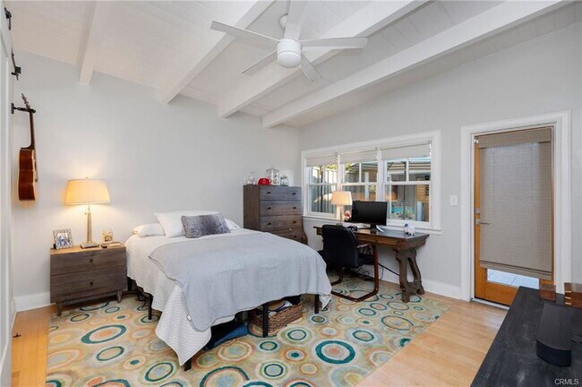Foto del edificio - 5102 E Ocean Blvd