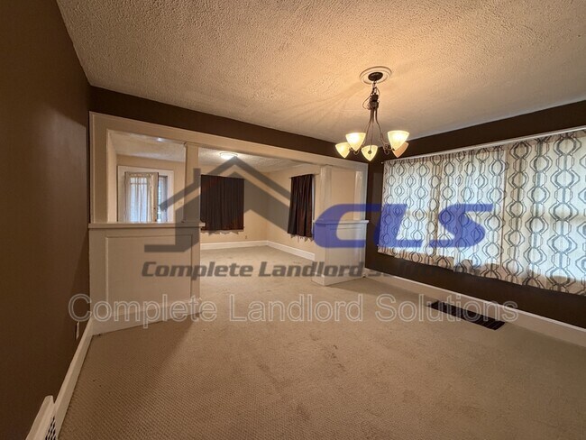 Foto del edificio - 2519 Cruft St