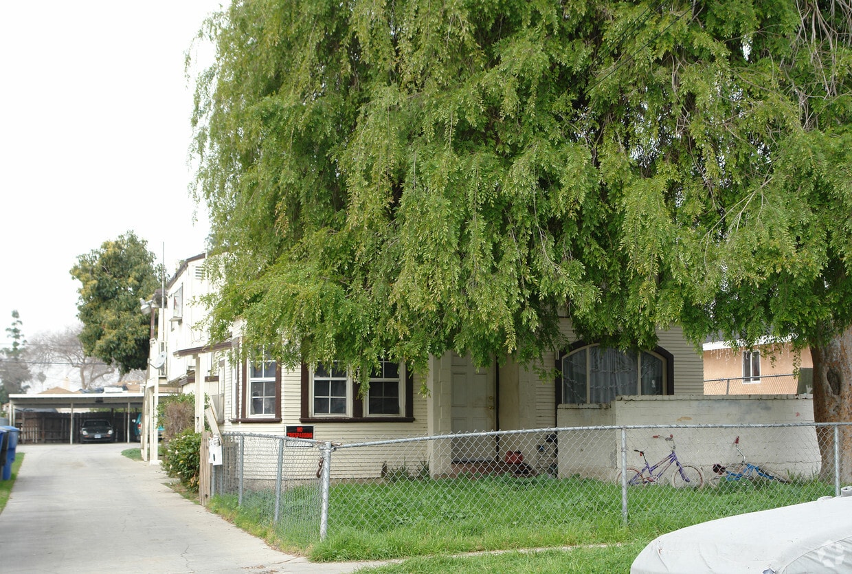 Primary Photo - 2314 Sepulveda Ave