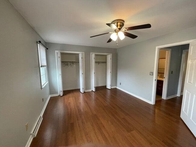 Building Photo - 503 Chambers Rdg