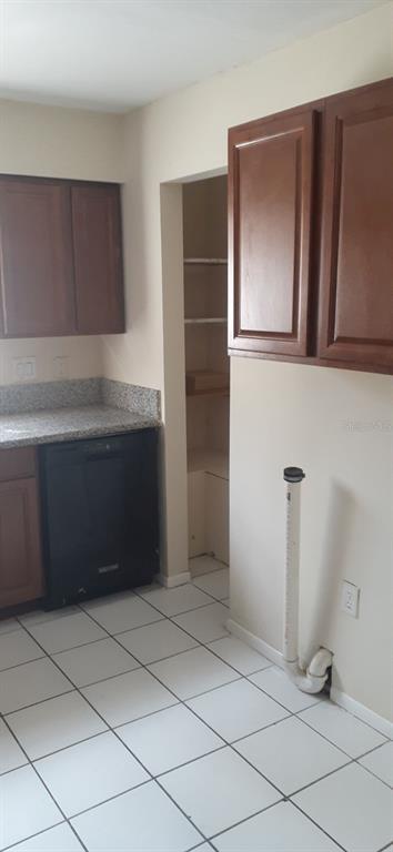 Building Photo - 7539 Palmera Pointe Cir