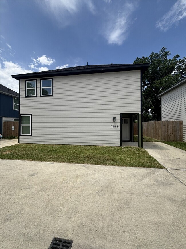 Building Photo - 7311 Wileyvale Rd