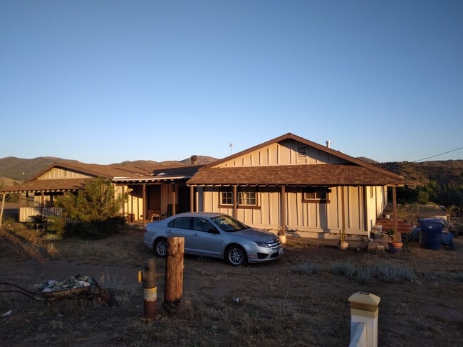 Building Photo - 9008 Hierba Rd