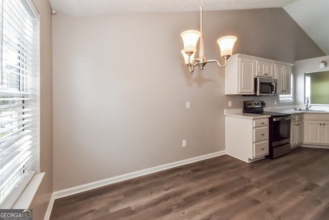 Building Photo - 11752 Spring Lake Way