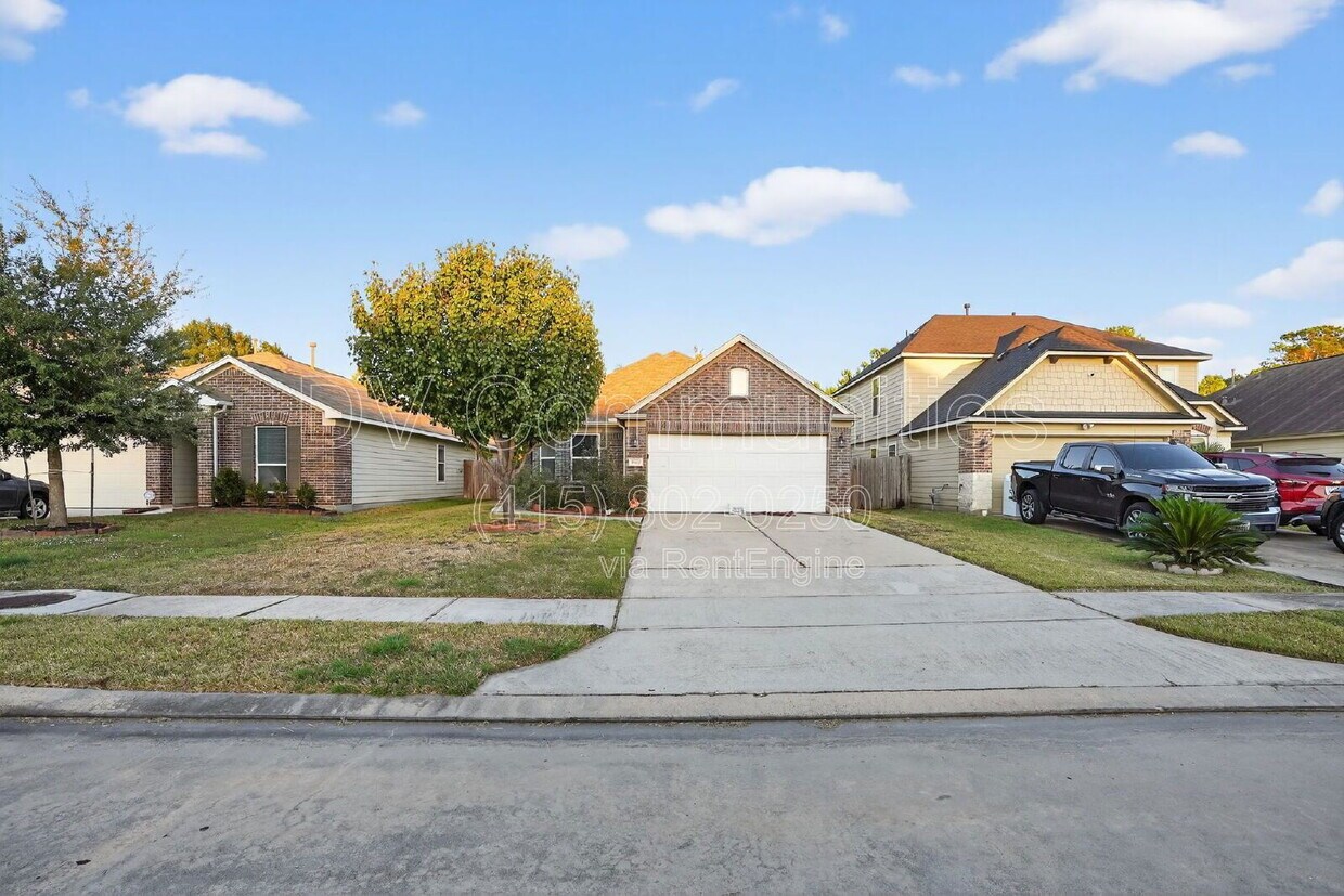 Foto principal - 18506 W Hardy Rd