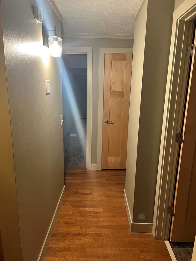 Building Photo - 2800 W 44th St