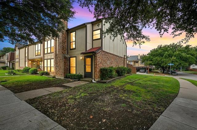 Foto del edificio - 2401 Long Ridge Ln