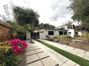 Building Photo - 749 Menlo Oaks Dr