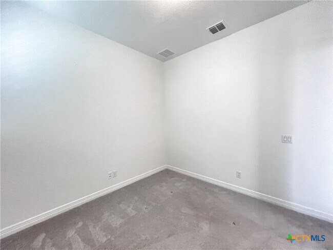 Building Photo - 4607 Camden Heights