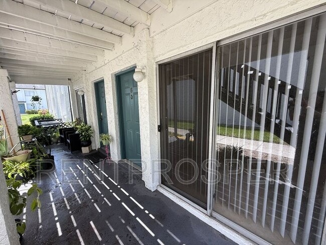 Foto del edificio - 4151 S Semoran Blvd