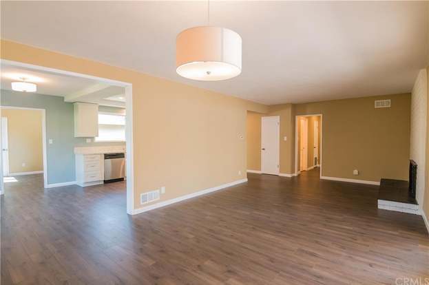 Building Photo - 20371 Gault St