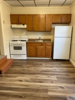Kitchen - 801 Arago St