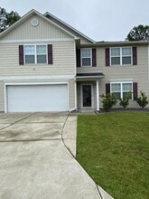 Building Photo - 137 Bendick Ct