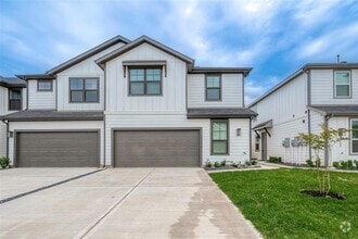 Building Photo - 27838 Western Crk Ct