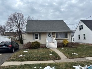 Building Photo - 255 Laurel St