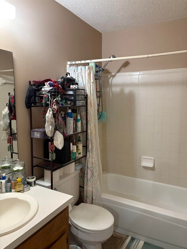 Foto del edificio - 3485 Torchmark Ln