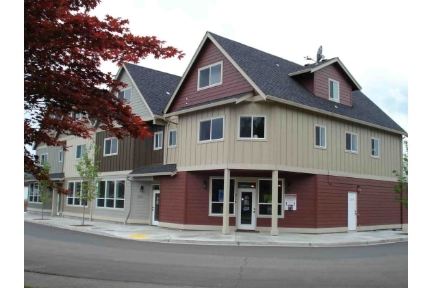 Building Photo - 308-314 NE 1st Ave