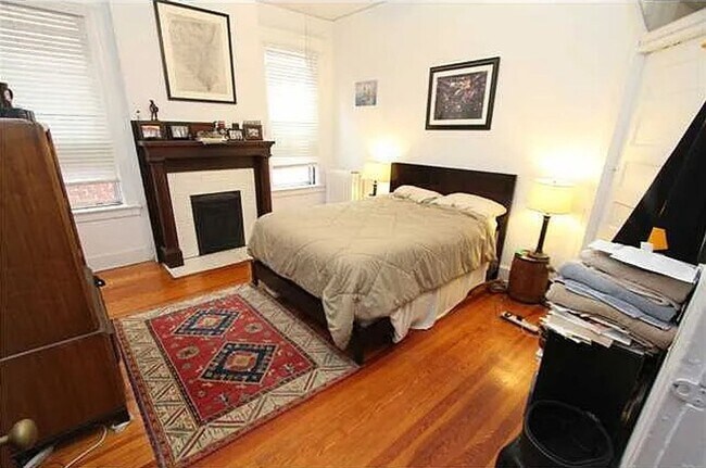 Foto del edificio - 2509 Hanover Ave