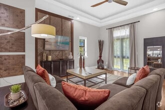Building Photo - 14590 Damai Ln