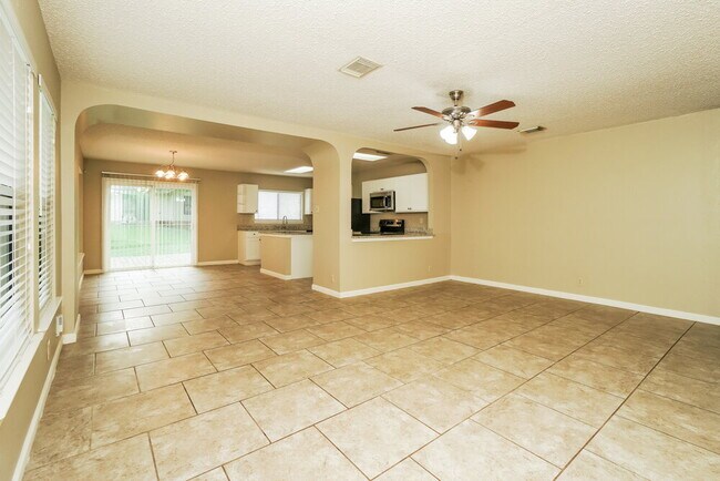 Building Photo - 13034 Woller Path