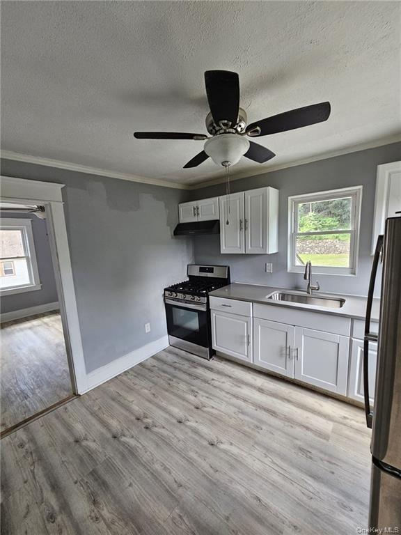 Foto del edificio - 227 Saw Mill River Rd