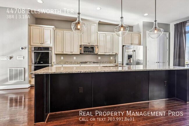 Photo - 44708 Ellsworth Terrace Townhome