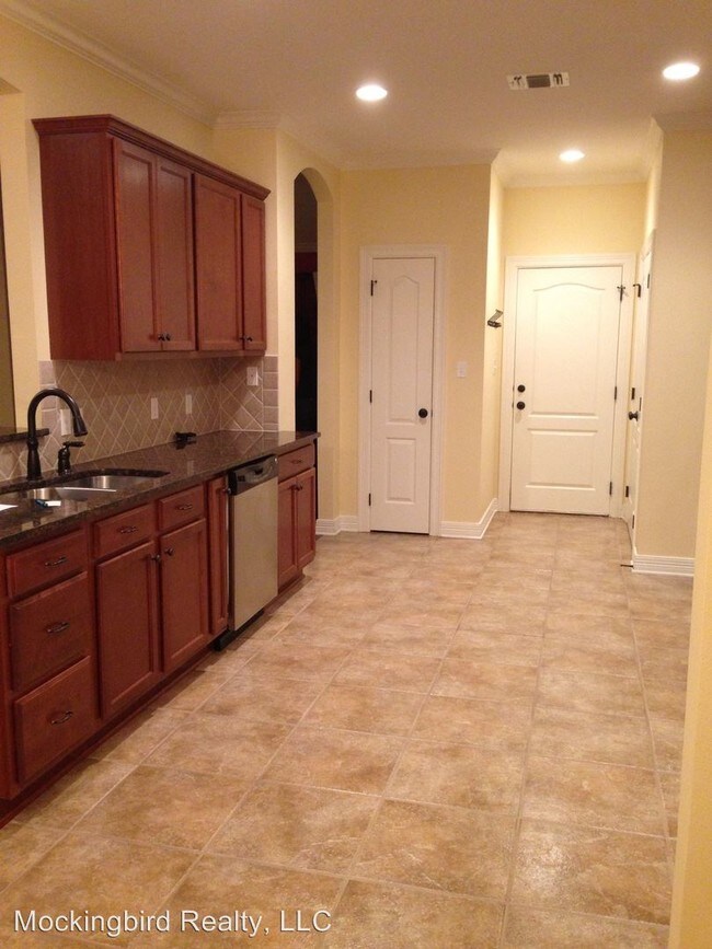 Foto del edificio - 3 br, 2 bath House - 218 Telfair