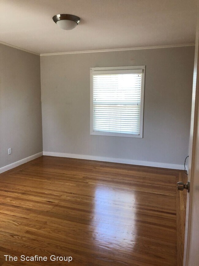 Building Photo - 2 br, 1 bath House - 1005 Chula Vista Ave