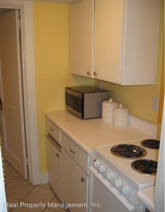 Building Photo - 1705 Rugby Cir