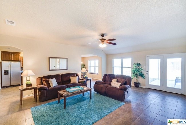 Building Photo - 501 W Little Dipper Dr