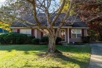 Building Photo - 3923 Woodberry Lake Dr