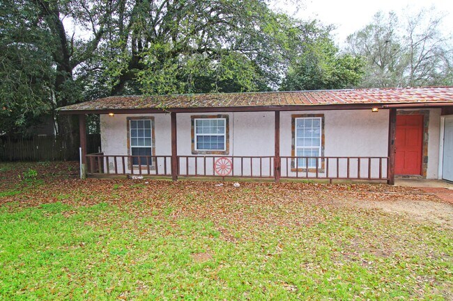 Foto del edificio - 1 bedroom 1 bathroom duplex in Milton ~ Sm...