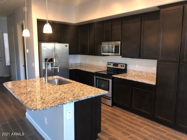 Primary Photo - 3018 N 33rd Pl