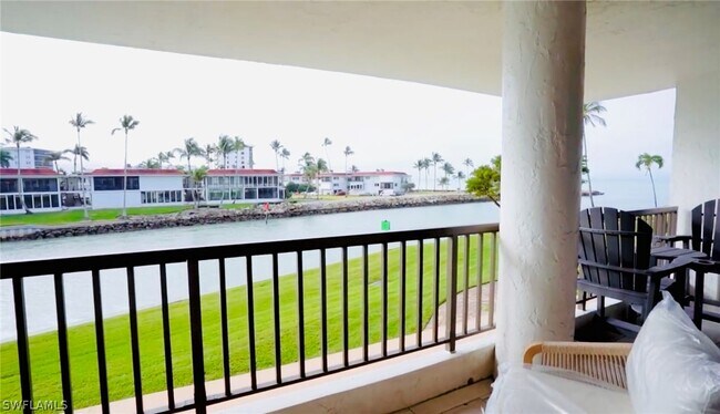Foto del edificio - 2302 Gulf Shore Blvd N