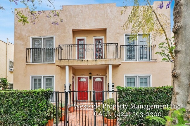 Building Photo - 1437 N Las Palmas Ave