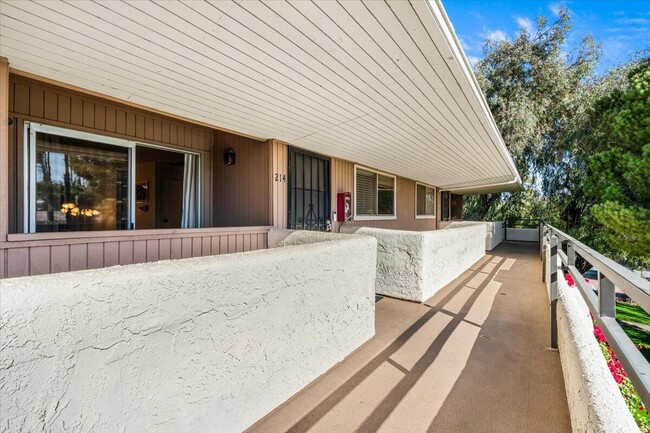 Building Photo - 2860 N Los Felices Rd